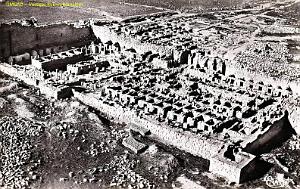 TIMGAD - RUINES ROMAINES